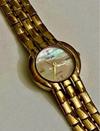 Reloj Misaki Oro Mujer Madre Perla. Coleccionistas