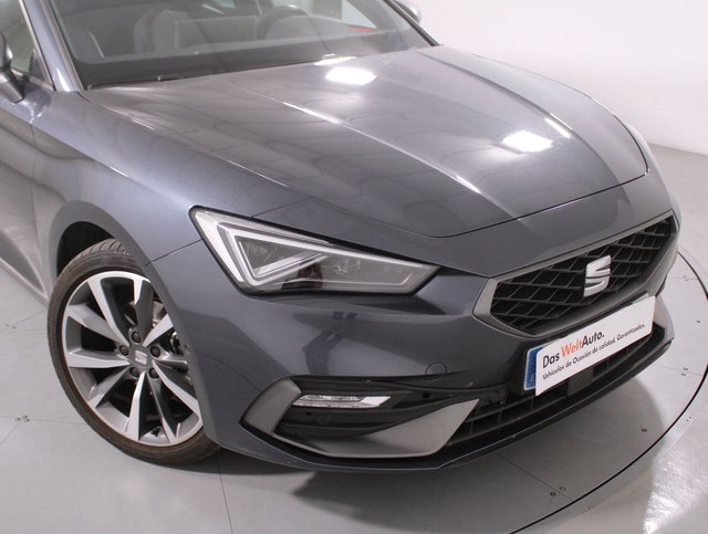 SEAT Leon 2025