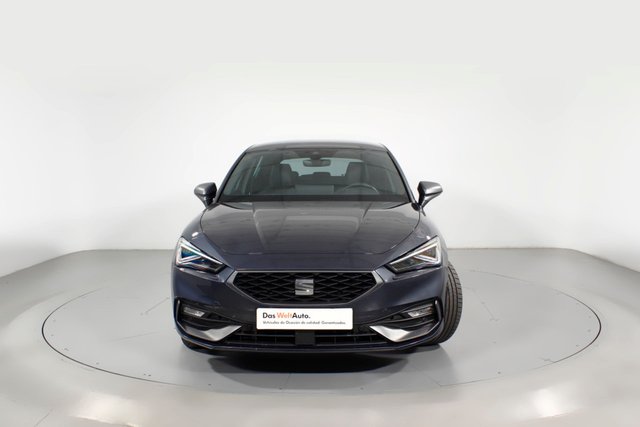SEAT Leon 2025