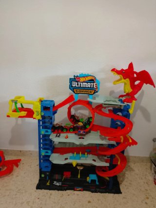 Hot Wheels Ultimate Garage