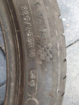 Neumáticos 225/45 R18