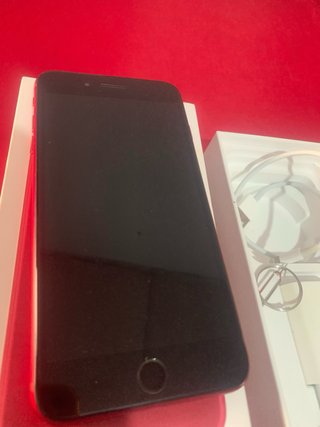 iPhone 8 Plus 64GB Rojo