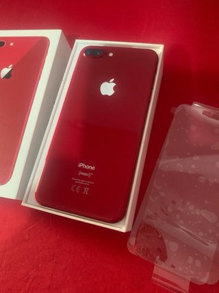 iPhone 8 Plus 64GB Rojo