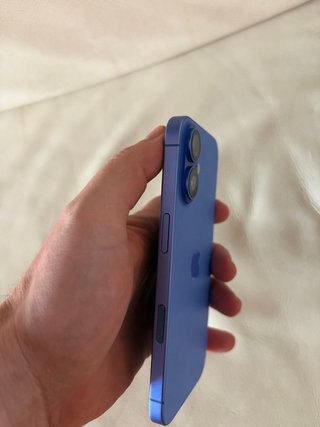 iPhone 16 Azul 256GB