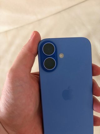 iPhone 16 Azul 256GB