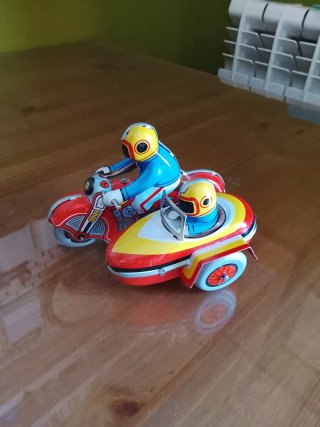 Juguetes de cuerda Chapa. Soldado, Moto y Coche