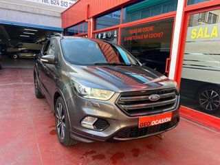 FORD Kuga 2.0 TDCi 110kW 4x2 ASS STLine