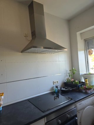 Muebles de cocina y campana extractora