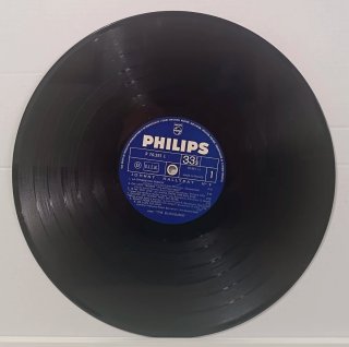 DISCO VINILO JOHNNY HALLYDAY