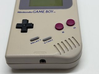 Game Boy DMG-01 Color Gris