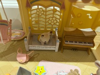 Lote guarderia y parque  + regalo bus sylvanian