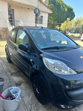 Peugeot 107 2006 motor Toyota automático