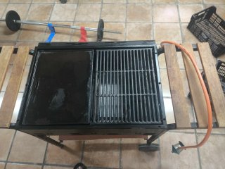Barbacoa de gas HUSKY TG