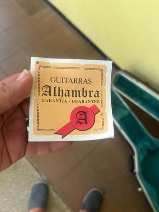 Guitarra Alhambra Clásica
