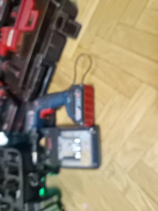 BOSCH 18 V