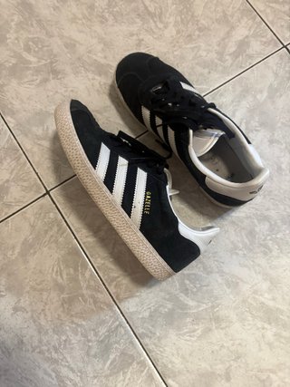 Adidas Gazelle Negras Talla 37 1/3