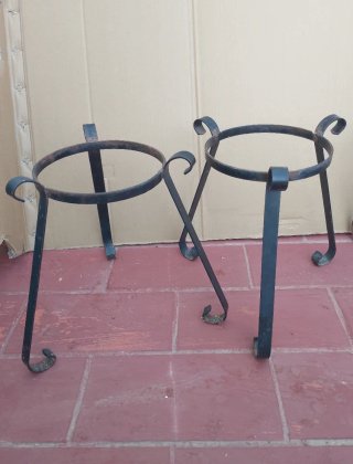 4 Maceteros de Forja