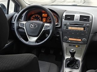 AVENSIS TOURER ADVANCE 2.0 D4D 125 CV * 1 DUEÑO *