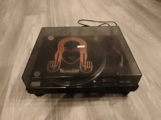 Plato de vinilo Akiyama DJ