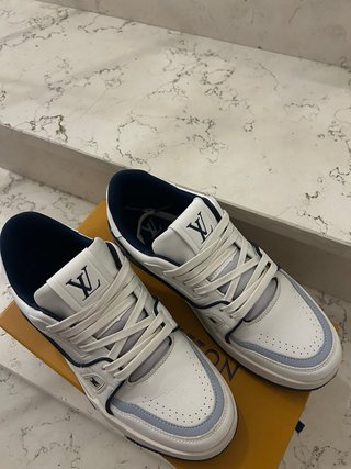 Trainer taglia 43