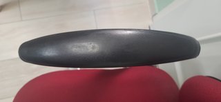 Silla de oficina Actiu con reposabrazos ajustables