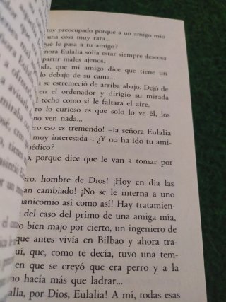 Un cocodrilo bajo la cama 5€