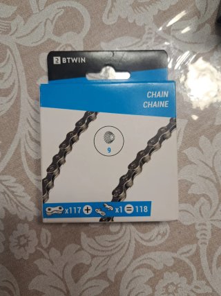 Cadena Btwin 9 velocidades 118 eslabones