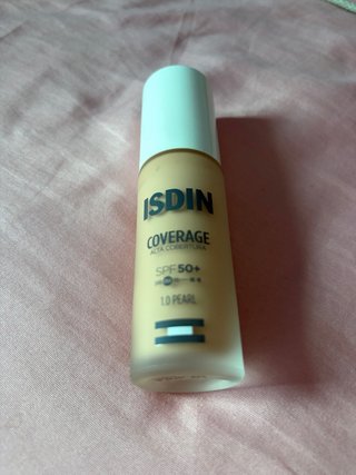 Base de Maquillaje ISDIN Coverage SPF 50+.
