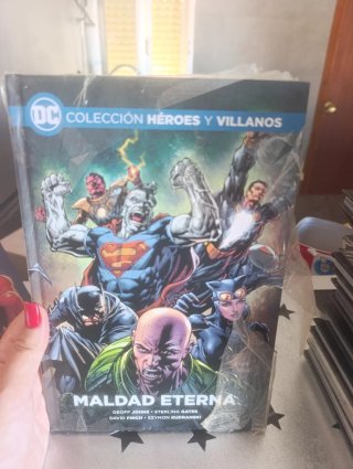 23 primeros comics de DC héroes y villanos SALVAT