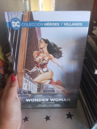 23 primeros comics de DC héroes y villanos SALVAT