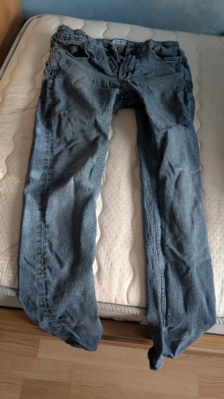 Pantalón vaquero azul marino