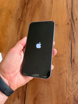 iPhone 12 64GB Morado