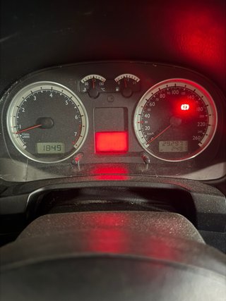 Volkswagen Golf 2003