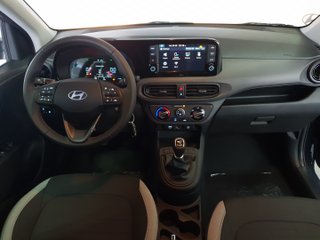 Hyundai i10 2025