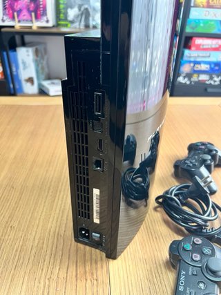 Consola Sony Playstation 3 con CAJA