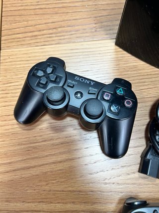 Consola Sony Playstation 3 con CAJA