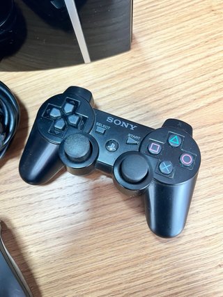 Consola Sony Playstation 3 con CAJA
