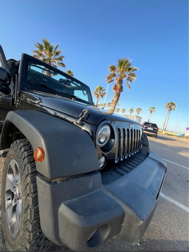 Jeep Wrangler 2016 - foto 1