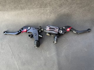 Manetas Yamaha Sr 250 (Dcha. e Izda.)