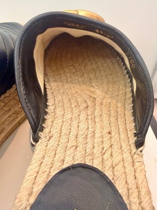 Sandalias Gucci de cuero negras y con plataforma