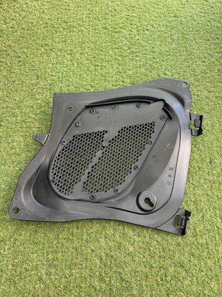 Moldura Capó Peugeot 206