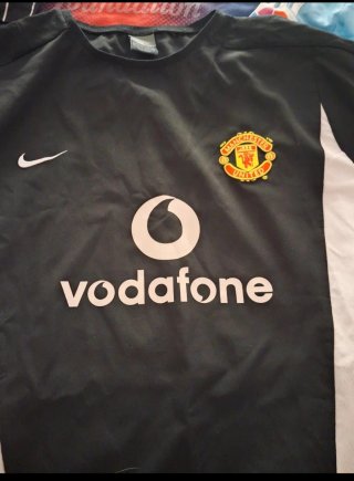 Camisetas de fútbol vintage y modernas
