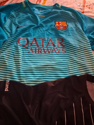 Camisetas de fútbol vintage y modernas