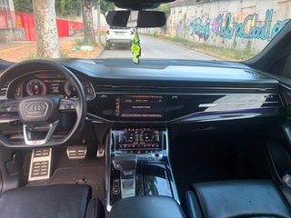 Audi Q8 2021
