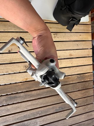 Dron DJI Mini 4 Pro + Accesorios