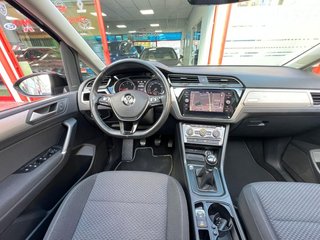 VOLKSWAGEN Touran Advance 2.0 TDI 110kW 150CV