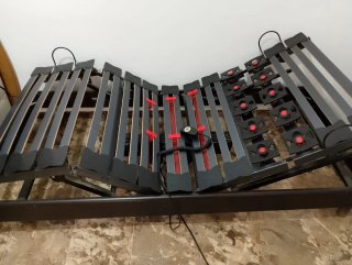 Cama clínica eléctrica sin colchón