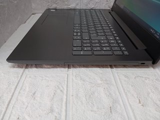 Portatil Lenovo IdeaPad 320-15ISK (1868)