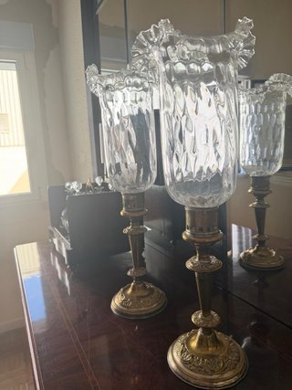 Candelabros de cristal y metal