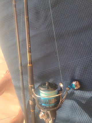 Combo Daiwa Saltist 10000 y Crosscast Shore Jiggin